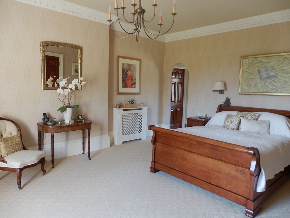 Country Manor | Master Bedroom | Interior Designers